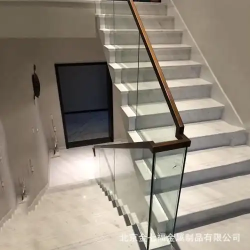 厂家直供别墅酒店会所无框玻璃楼梯护栏室内极简轻奢风格玻璃栏杆