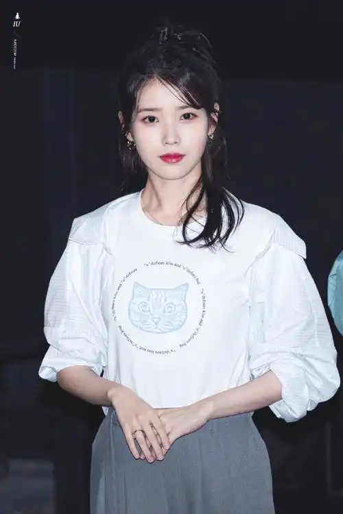 220618  iu 舞台问候高清图可爱990799【cr iudotcom搬运:竹子