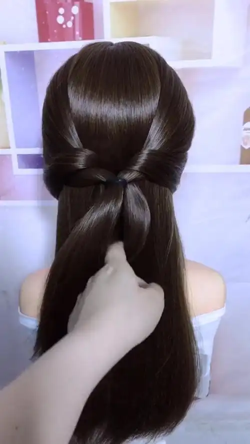 温柔,知性,穿旗袍配这发型太漂亮了#发型就这么简单 #爱你的小心机