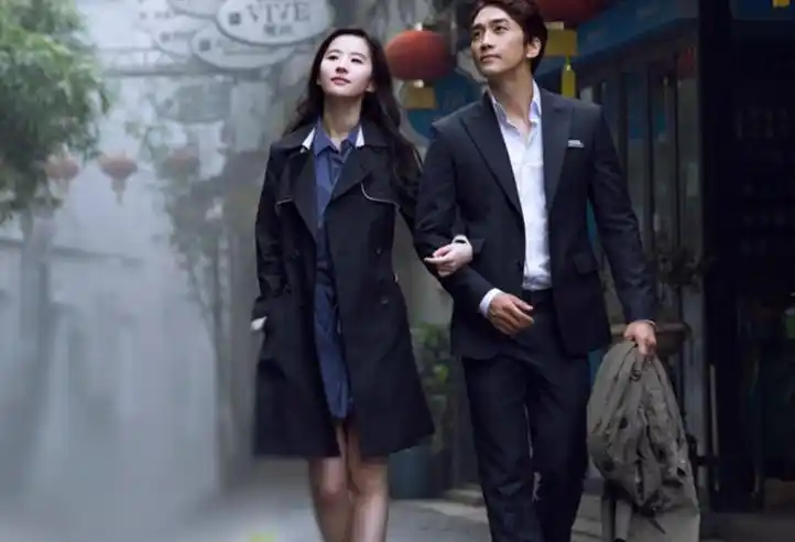 天然美人高雅拉曾是sm三美之一美则美矣演技一直是槽点