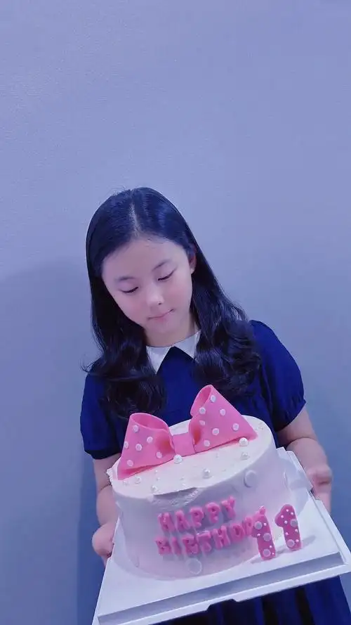我的小女孩11岁啦! 一岁一礼,一寸欢喜. 愿 - 抖音