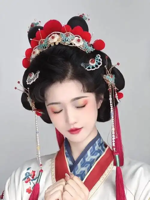 讲个笑话,投资几个亿的古装剧做不出这些造型|汉服|妆容|发型|女装