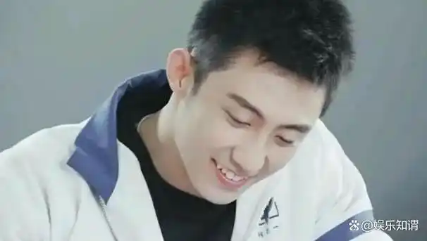 事实证明半路出道的黄景瑜已经走上了演员的另一条康庄大道