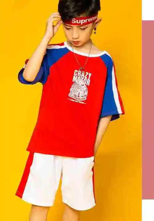 幼儿园六一儿童节舞蹈表演出服男嘻哈街舞套装小学生帅气夏款潮衣