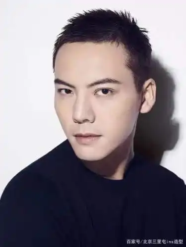 短寸还能这么玩?看一个接一个剪寸头的男明星解锁正确打开方式