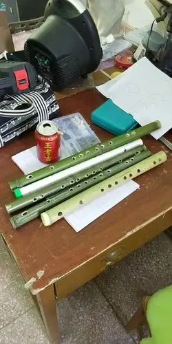 胡族一中自制乐器活动