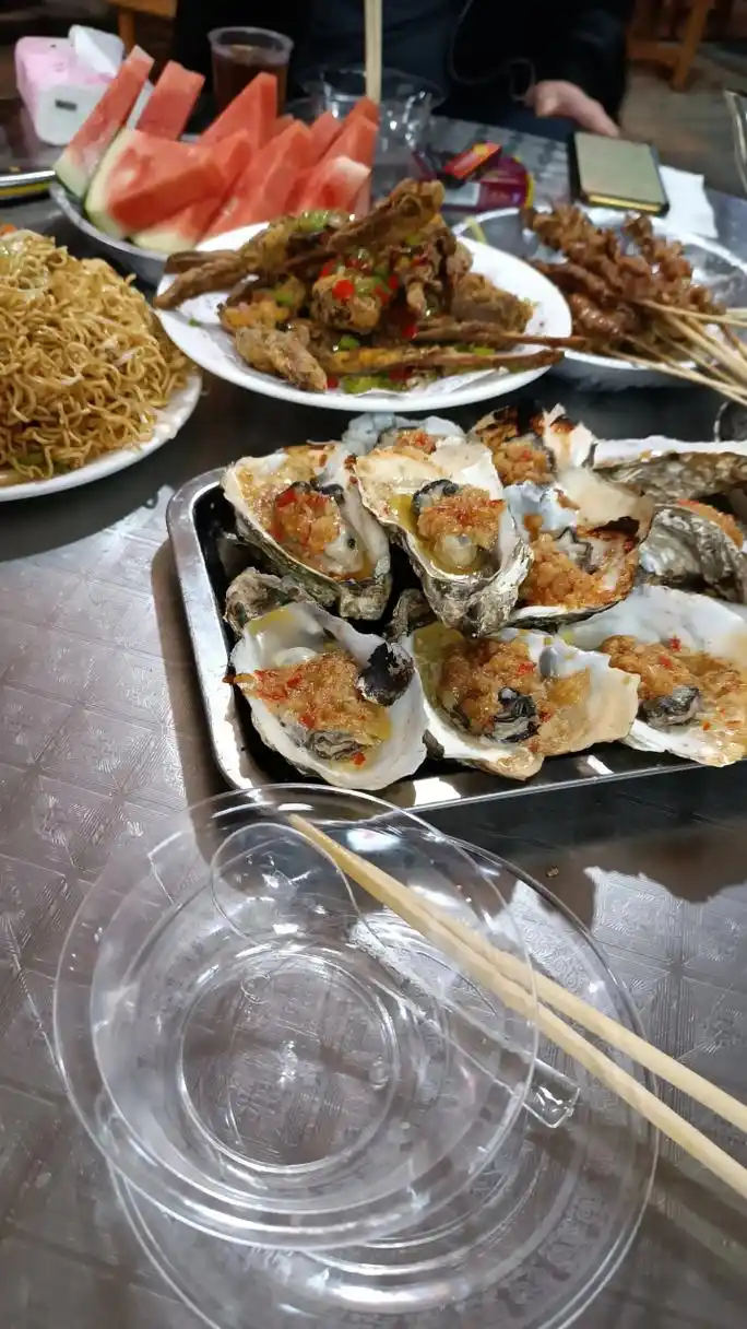 图一,安徽朋友请吃夜宵 图二,广西朋友请吃夜宵 图三,湖北朋友请吃