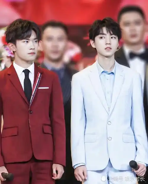 王俊凯被威胁始末,撬角《断桥》详情曝光,小凯经纪人杨柳评易烊千玺