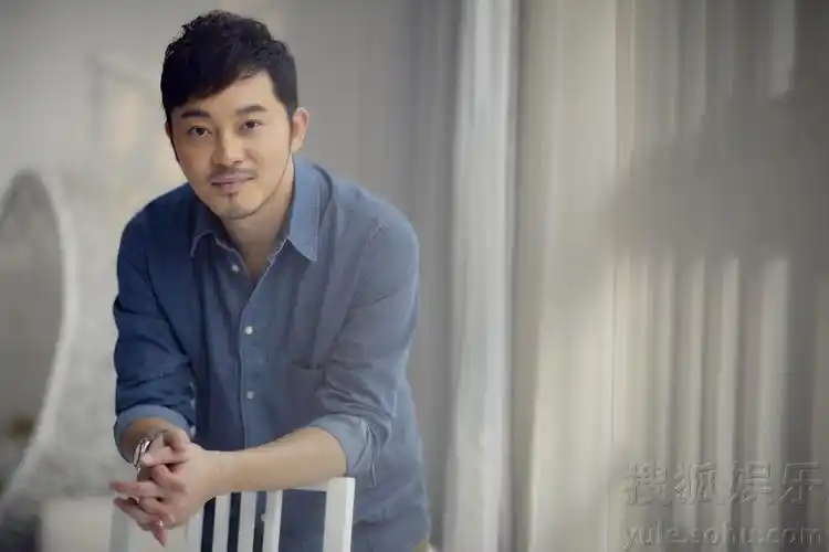 沙溢出全刚新写真曝光 自在享清受春日悠闲时光