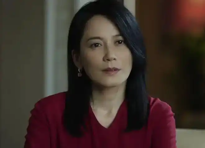 俞飞鸿不光颜值扛打,也给观众塑造了不少经典角色,《大丈夫》里的顾