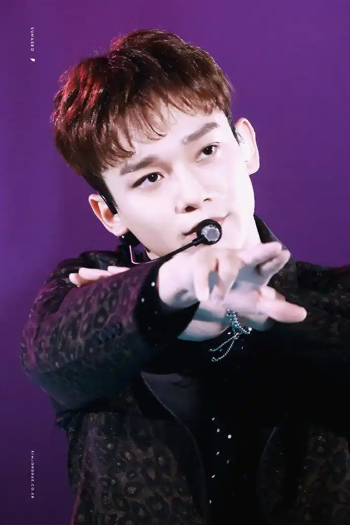 金钟大:各位辛苦了 辛苦大家了 谢谢 我们成员都瘦了 你们都胖了 还是