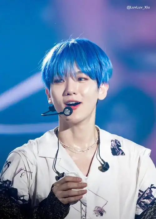 边伯贤solo出道三周年