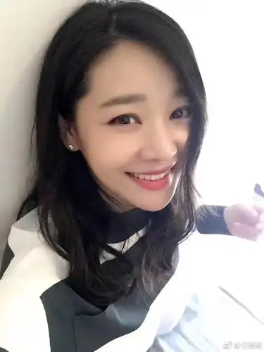 王维维 weiwei wang的图片