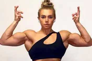 10:44来源:哔哩哔哩官方发布时间:9天前活动  【美女健身】胸肌这样练