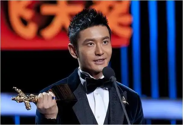 黄晓明之母张素霞曾力挽狂澜救子婚姻今又为新恋情忧虑不已