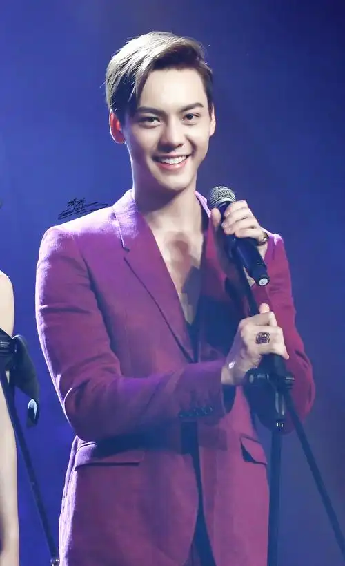 陈伟霆# 150910 蜀山战纪上海发布会