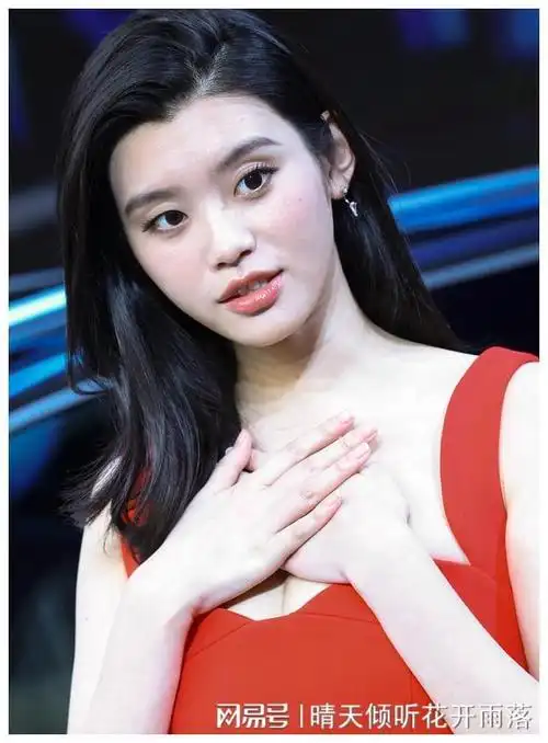 奚梦瑶谈维密摔倒事件内耗自己的人必须听听这段话