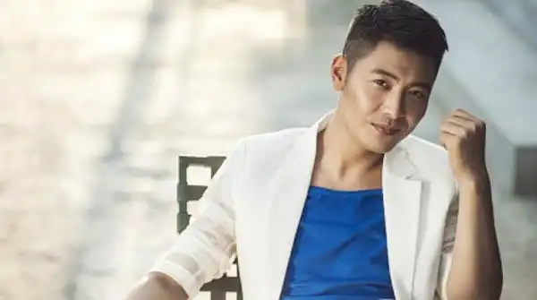 鸡毛飞上天邱英杰是怎么死的揭晓 天妒英才令人唏嘘