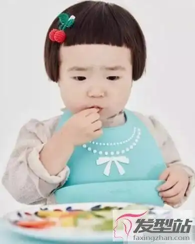 小朋友发型女孩短发 清爽短直发萌的不止一点点