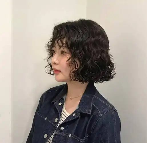 大波浪,锁骨发,满头卷,最美女性发型看这里,美到心痒痒