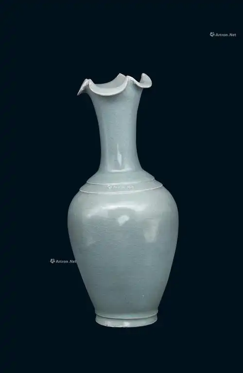 0628宋汝窑花口瓶