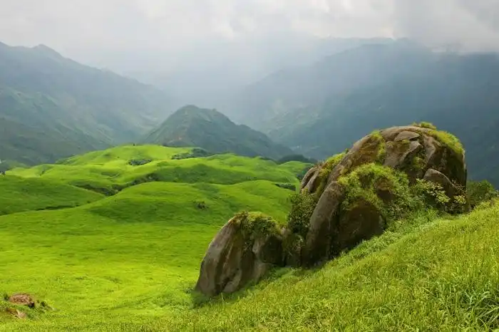 桂林越城岭,楚越之地的老山界