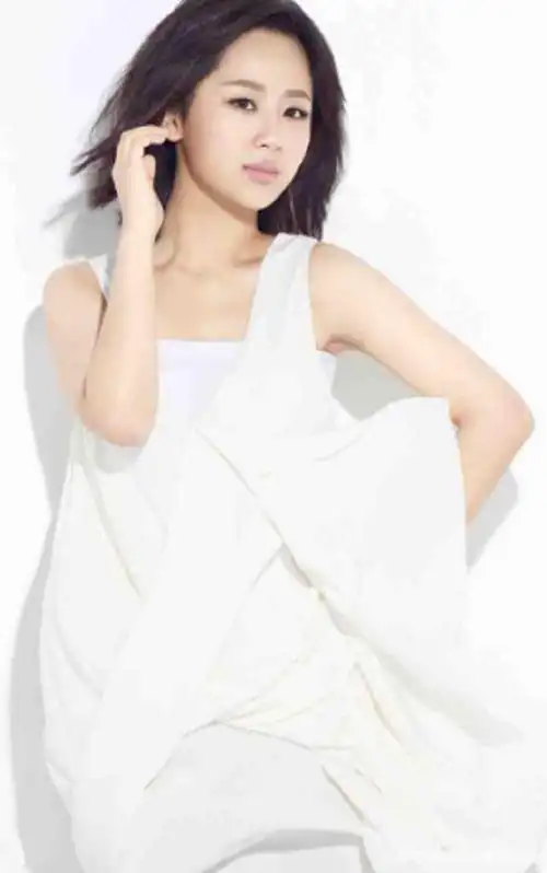 家有儿女小雪杨紫写真