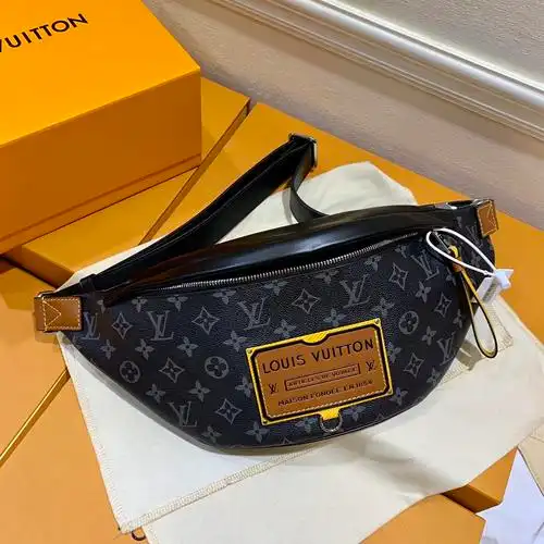 lv发货实拍高版本配进口头层牛皮顶级原单bumbag老花腰包