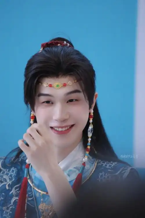 cv倒霉死勒超话