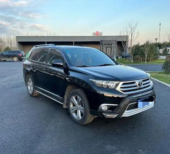 新款汉兰达要来了,老款清库存跌至22.08万,买新还是买旧?