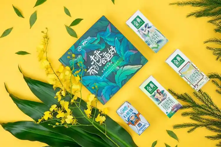 伊利牛奶创意包装设计