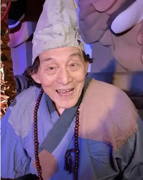 《济公》扮演者游本昌那年头真火