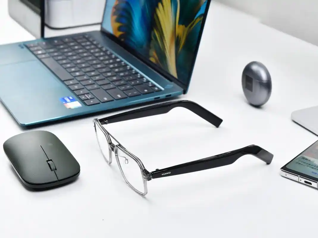 华为智能眼镜发布鸿蒙加持开启智能眼镜全民时代
