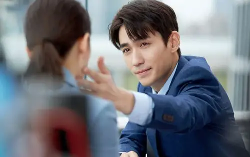 朱一龙亲爱的自己剧照图片壁纸