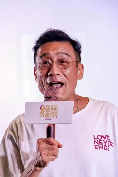 22日端午当天,倪大红,惠英红,梁家辉,叶童四位主演一起来到杭州浙影