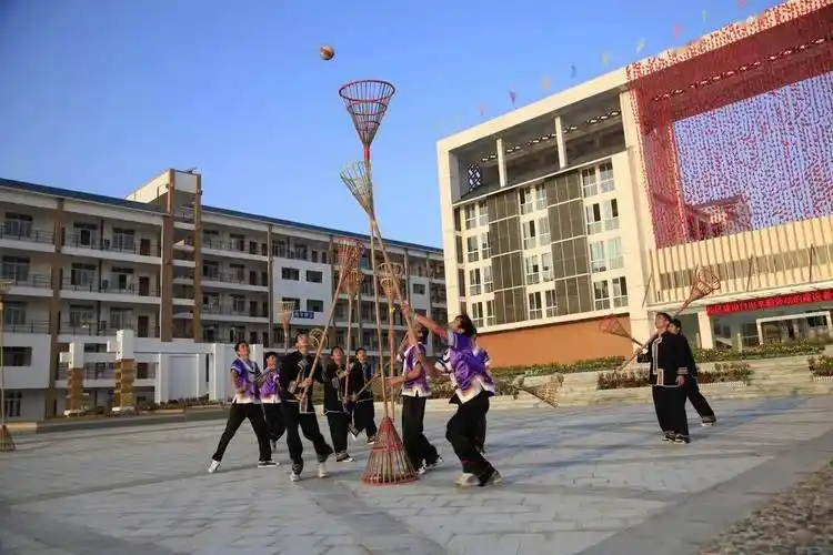 都安瑶中2023年高一新生招生简章_教育_活动_我校