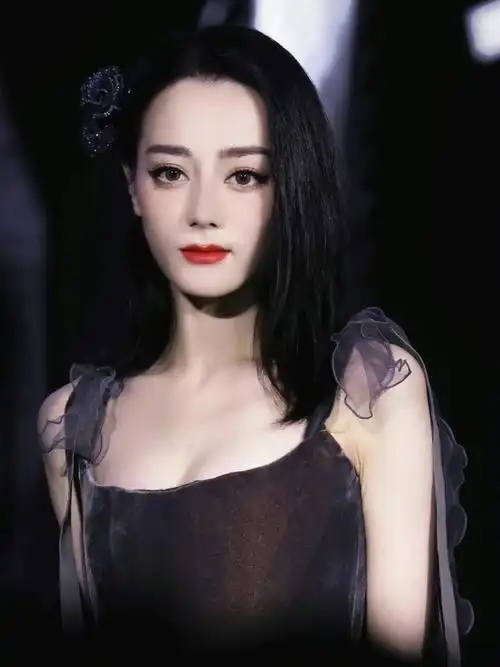 迪丽热巴