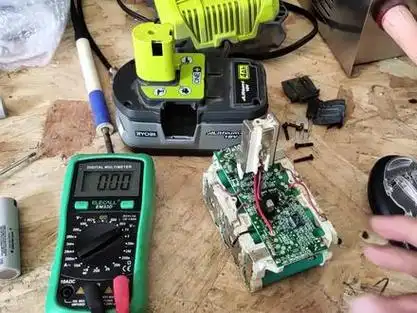 铁塔能源锂电池为什么充不进电_铁塔能源锂电池为什么充不进电呢_铁塔