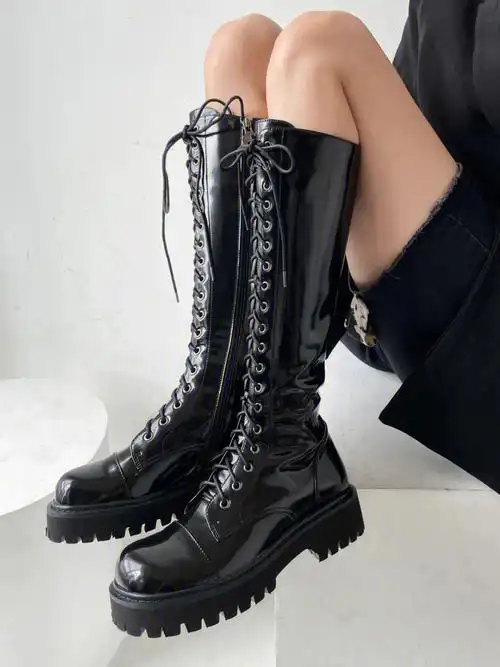 哇哦美美子酷帅辣妹炸街神器长筒马丁靴