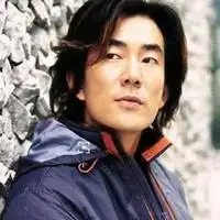 任贤齐夏日嬷嬷茶头像_微信头像图片大全