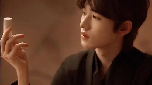 宋亚轩2021年外务及部分物料造型汇总60不定时更新60宋亚轩颜值