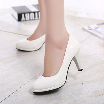麦潮尚喜婆婆穿的皮鞋婚宴鞋子文艺白色高跟鞋女性感细跟防水台圆头