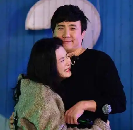 沈腾求婚为何一脸束手无措?马丽揭开婚姻真面目,12年爱情只是表象?