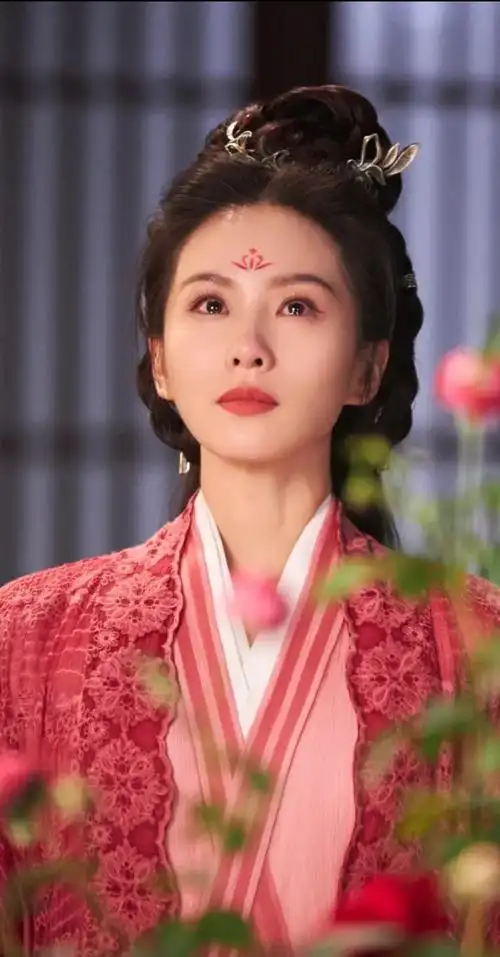 刘诗诗首部古装悬疑剧官宣搭档窦骁制作班底靠谱的原创剧本引期待