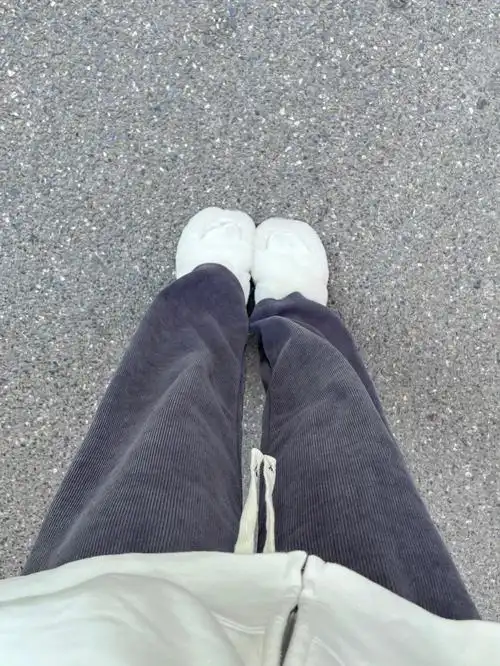 47买到今年坠好穿的灯芯绒灰裤子