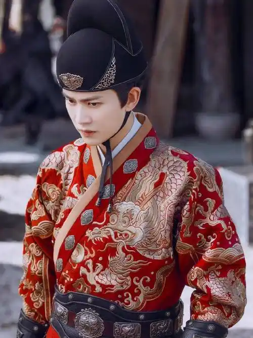 盘点红衣古装最好看的几位明星,肖战成毅惊艳,杨洋邓伦公子无双