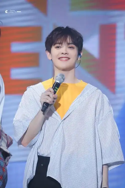 以爱之名粉丝公益季尤长靖