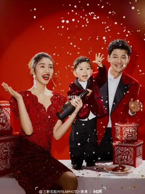 一家三口新年照87韩式全家福简约不简单