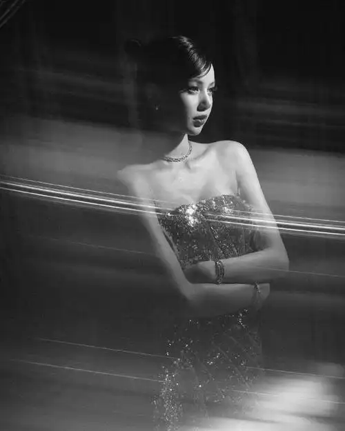 lisa kpop女永一##lisa豪宅内景首曝光##lisa27岁生日照