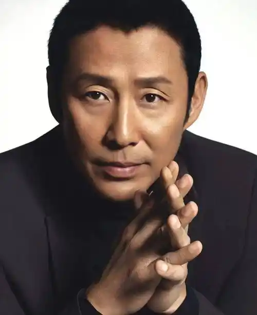 荧幕上男人味十足的几位明星,胡军上榜_萧峰_孙红蕾_电视剧